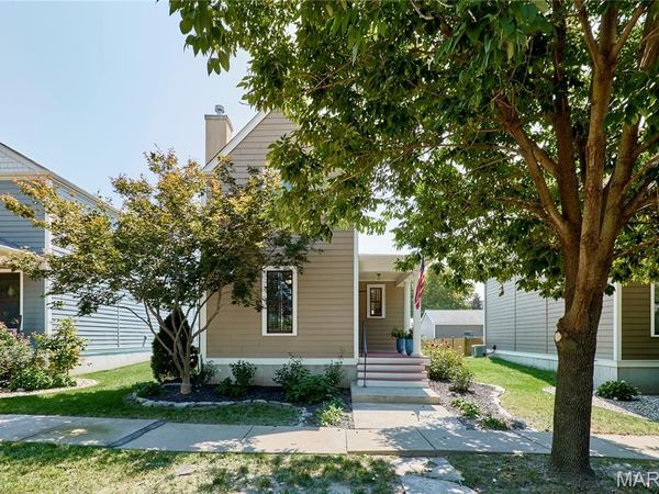 3321 Canal Street, St Charles, MO 63301