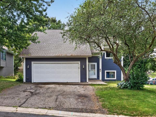 1128 Fox Run Road, Waconia, MN 55387