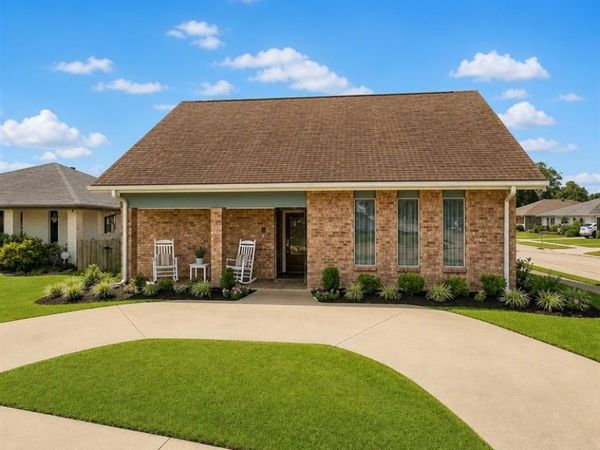 3952 AUGUSTA Street, Metairie, LA 70001
