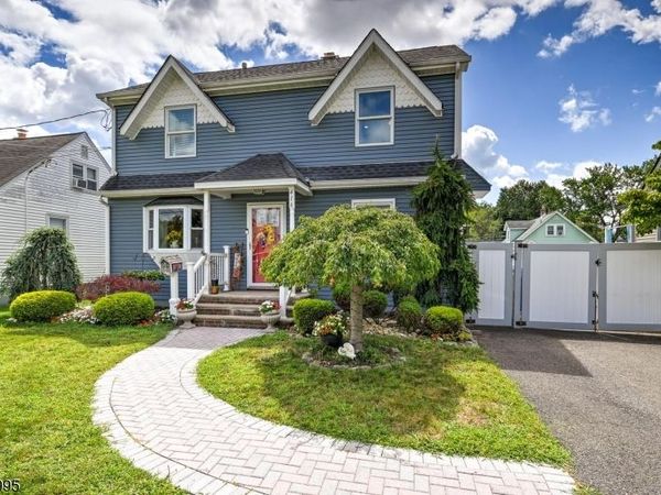 416 Giles Ave, Middlesex, NJ 08846