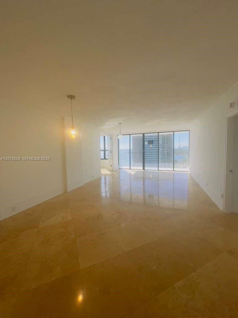 780 NE 69th St , Unit 1507, Miami, FL 33138 Photo