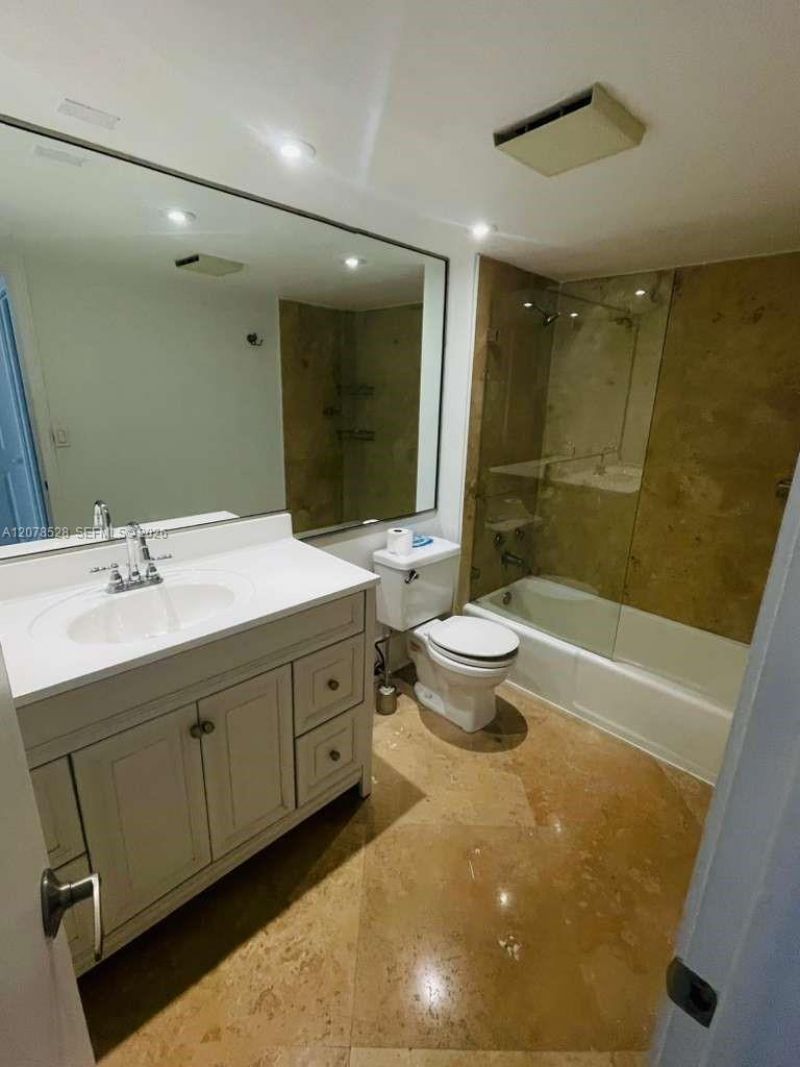 780 NE 69th St , Unit 1507, Miami, FL 33138 Photo