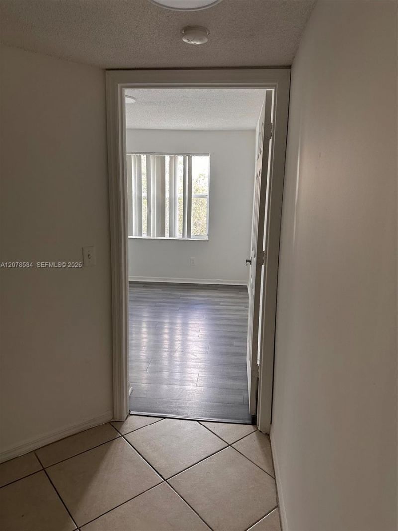 9640 NW 2nd St , Unit 5-306, Pembroke Pines, FL 33024 Photo