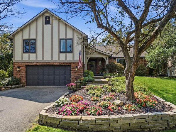 8627 Gairloch Court, Dublin, OH 43017