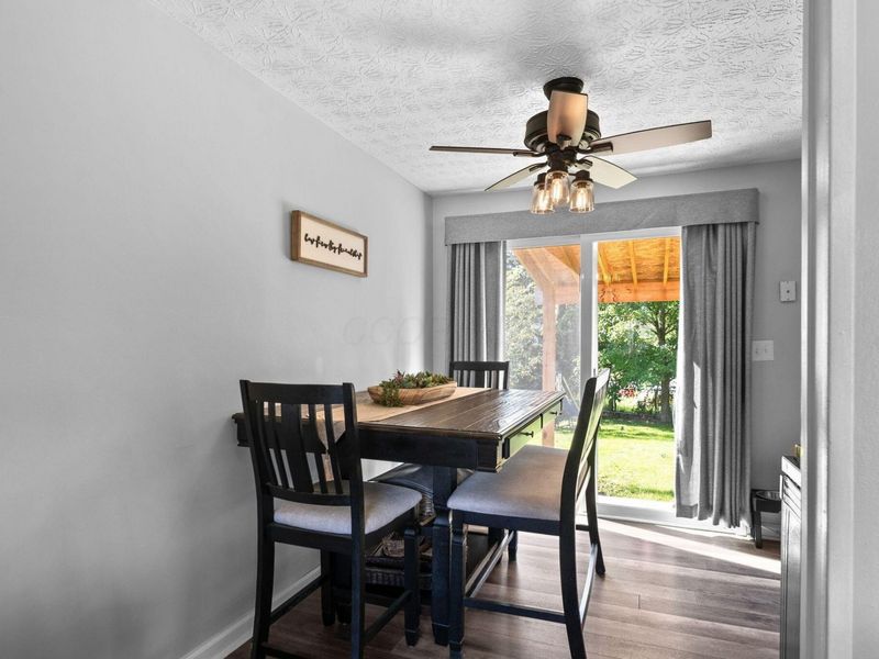 617 Oak Hollow Court, Columbus, OH 43228 Photo 8