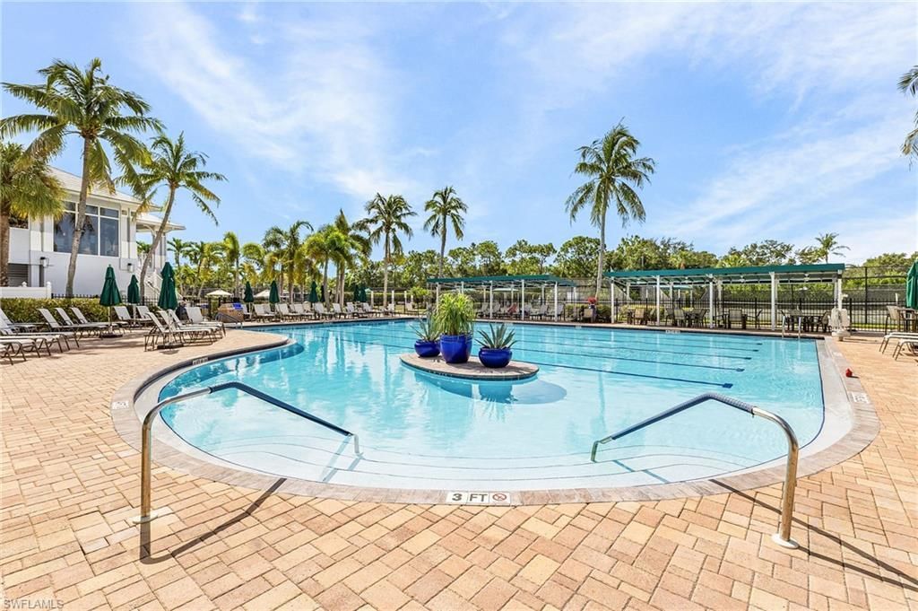 14994 Sterling Oaks Dr, Naples, FL 34110 Photo