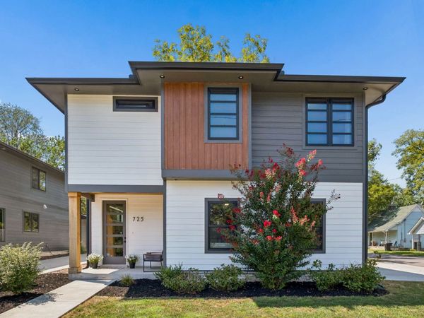725 N Highland Ave, Murfreesboro, TN 37130