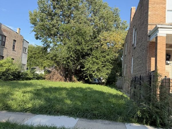 5723 S Sangamon Street , Chicago, IL 60621