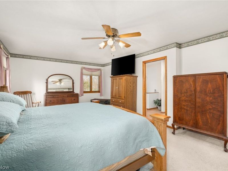 843 Wildwood Drive, Willard, OH 44890 Photo 10