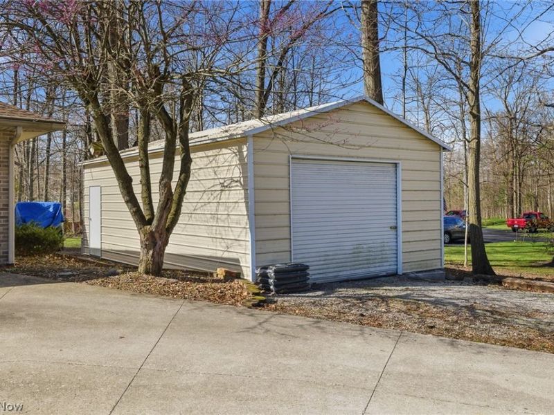 843 Wildwood Drive, Willard, OH 44890 Photo 43