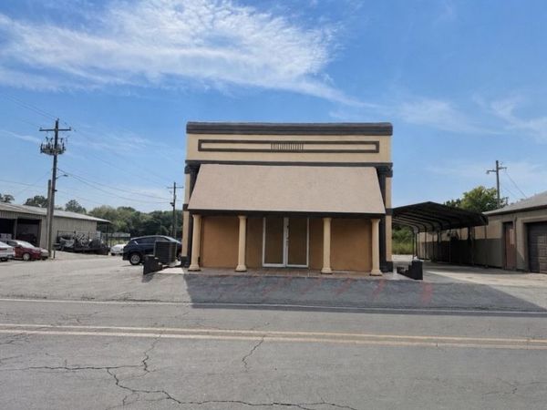 208 Avenue 2 , Unit SE, Atkins, AR 72823