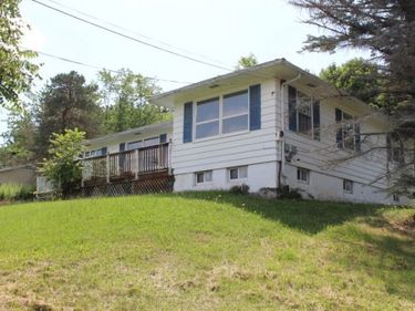347 Howard Avenue , Watkins Glen, NY 14891
