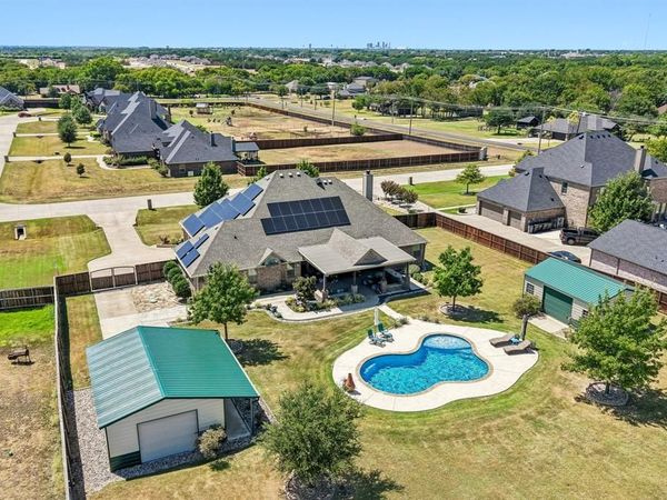 620 Cross Creek Drive , Waxahachie, TX 75167