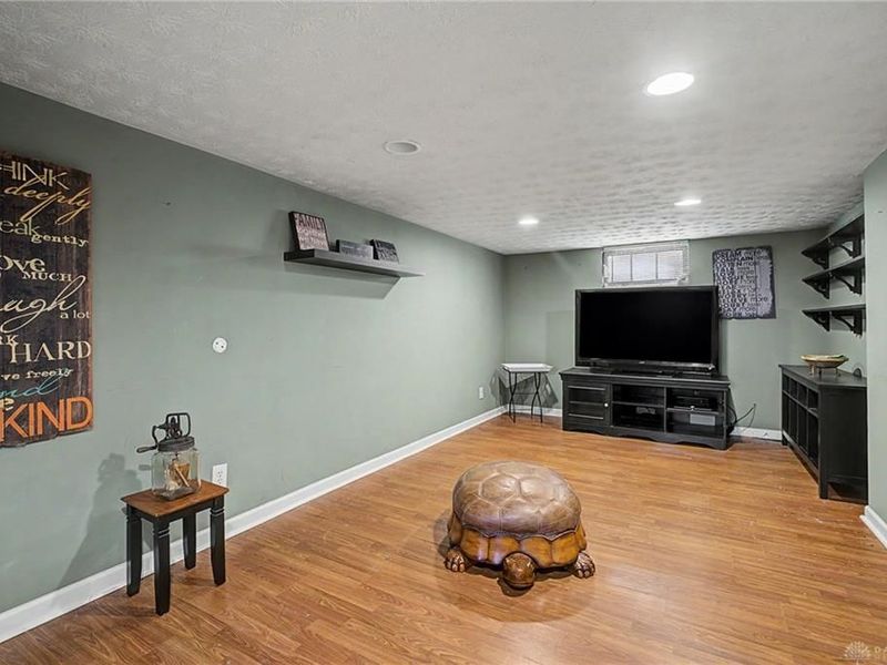 1667 Pell Drive, Dayton, OH 45410 Photo 14