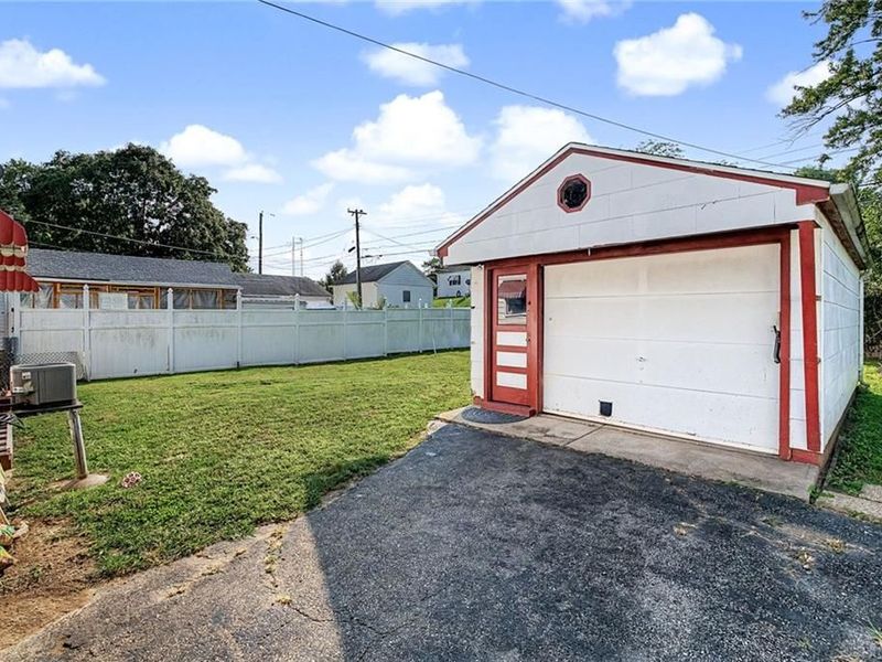 1667 Pell Drive, Dayton, OH 45410 Photo 22