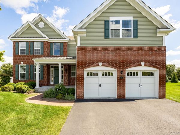 58 Pitcher Road , Hopewell Junction, NY 12533