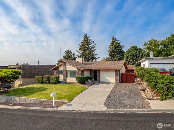 315 Maringo Road , Ephrata, WA 98823