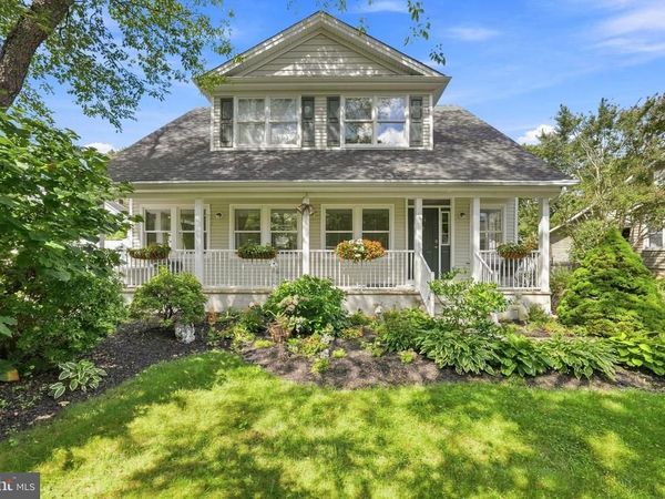218 MAXWELL AVE., EAST WINDSOR, NJ 08520