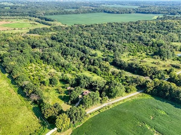 730 NE 250th Road, Knob Noster, MO 65336