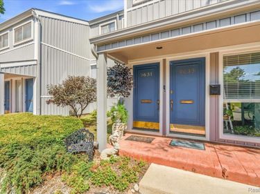 9631 Harbour Cove Court, Ypsilanti Township, Mi 48197