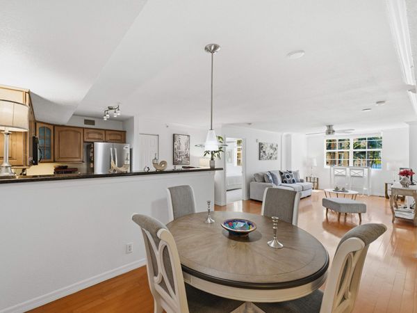 1801 N Flagler Drive, Unit 419, West Palm Beach, FL 33407