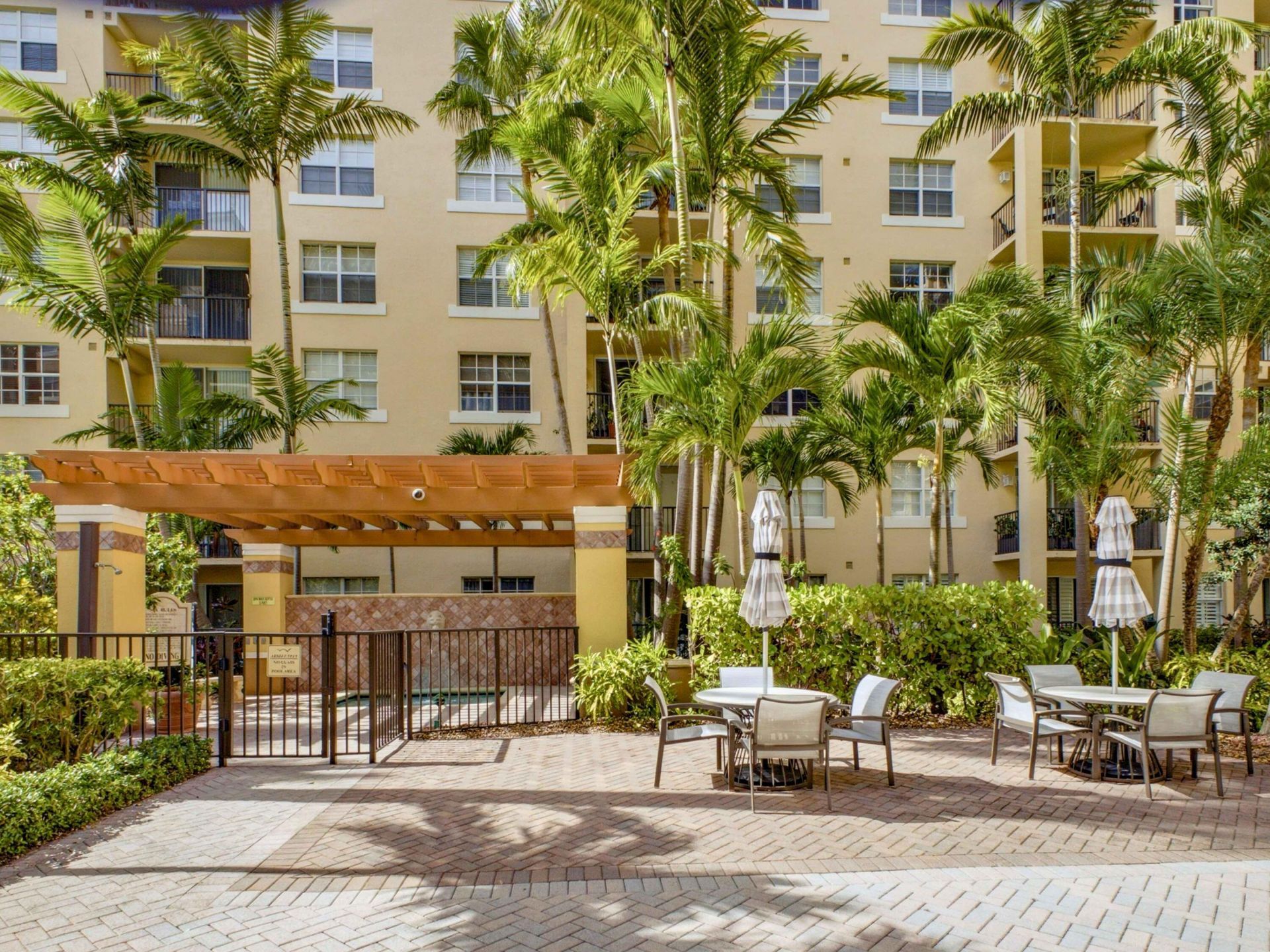1801 N Flagler Drive, Unit 419, West Palm Beach, FL 33407 Photo