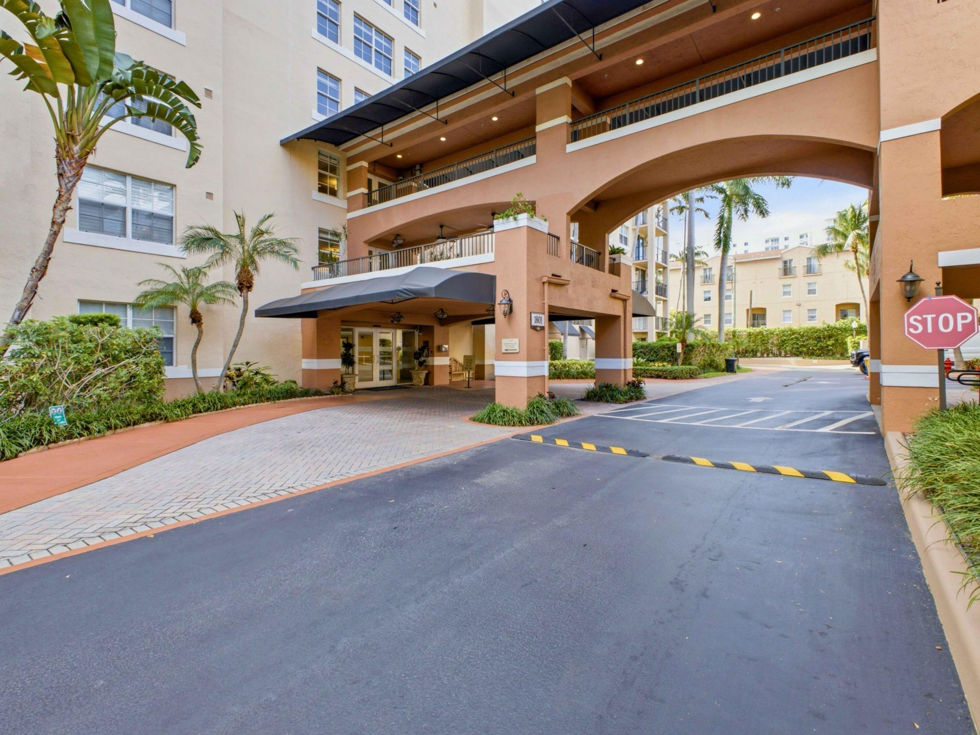 1801 N Flagler Drive, Unit 419, West Palm Beach, FL 33407 Photo