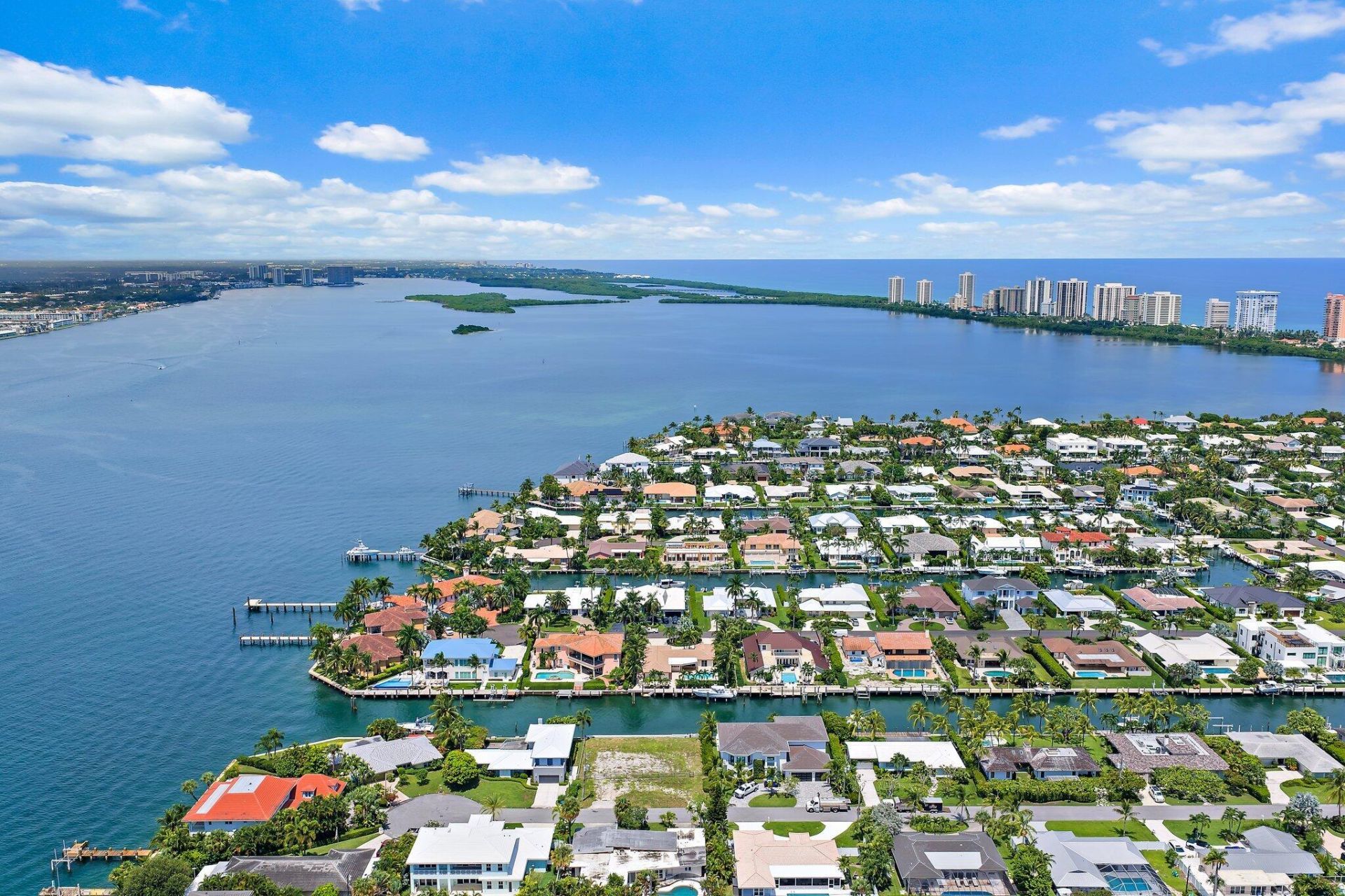 1051 Coral Way, West Palm Beach, FL 33404 Photo