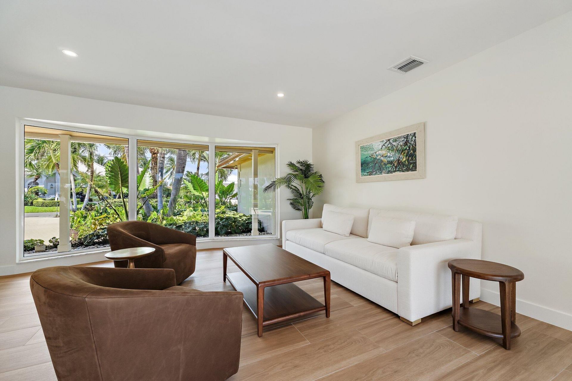 1051 Coral Way, West Palm Beach, FL 33404 Photo