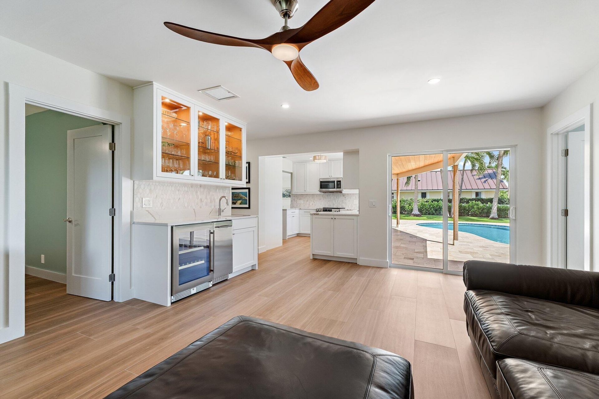 1051 Coral Way, West Palm Beach, FL 33404 Photo