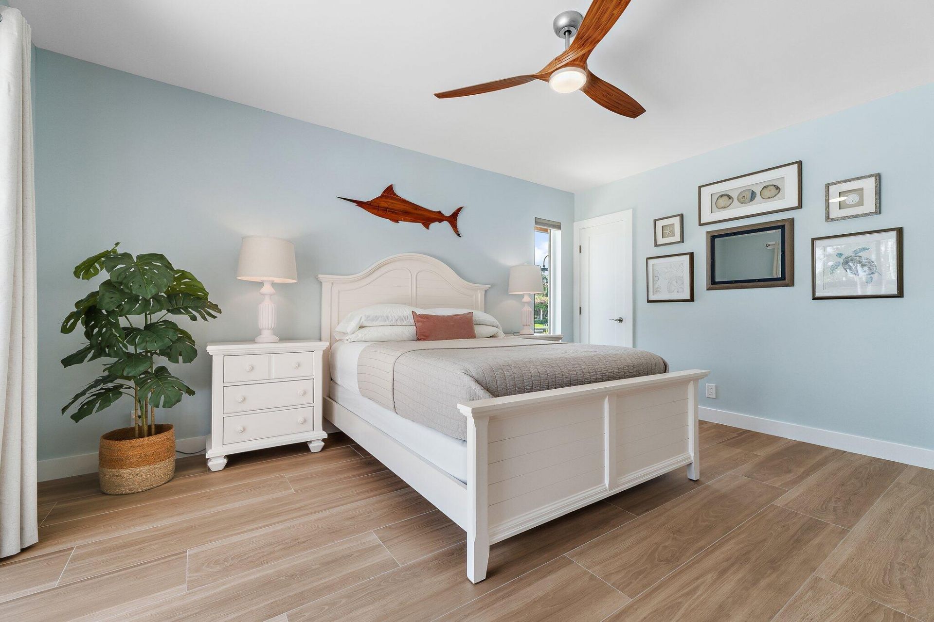 1051 Coral Way, West Palm Beach, FL 33404 Photo