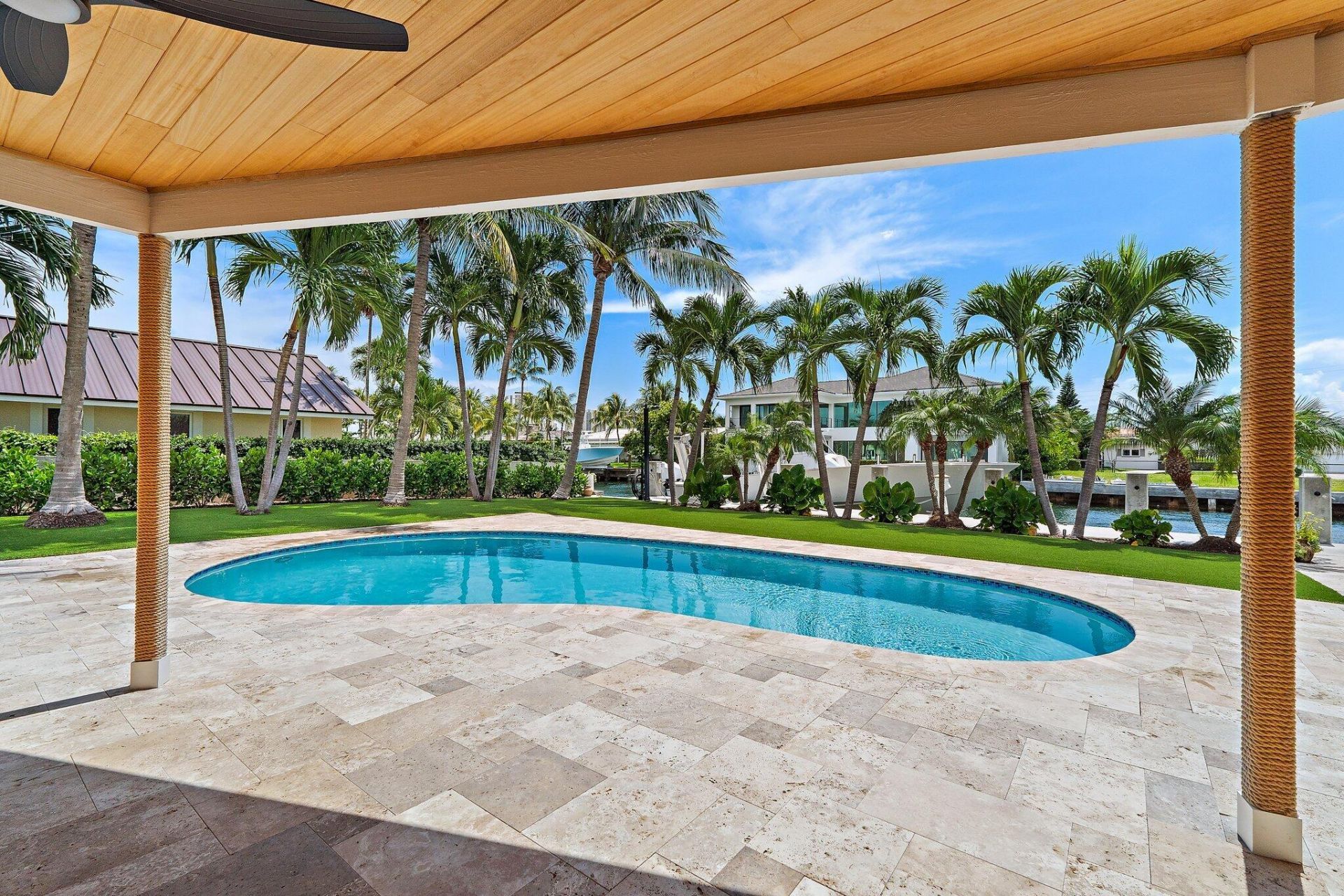 1051 Coral Way, West Palm Beach, FL 33404 Photo