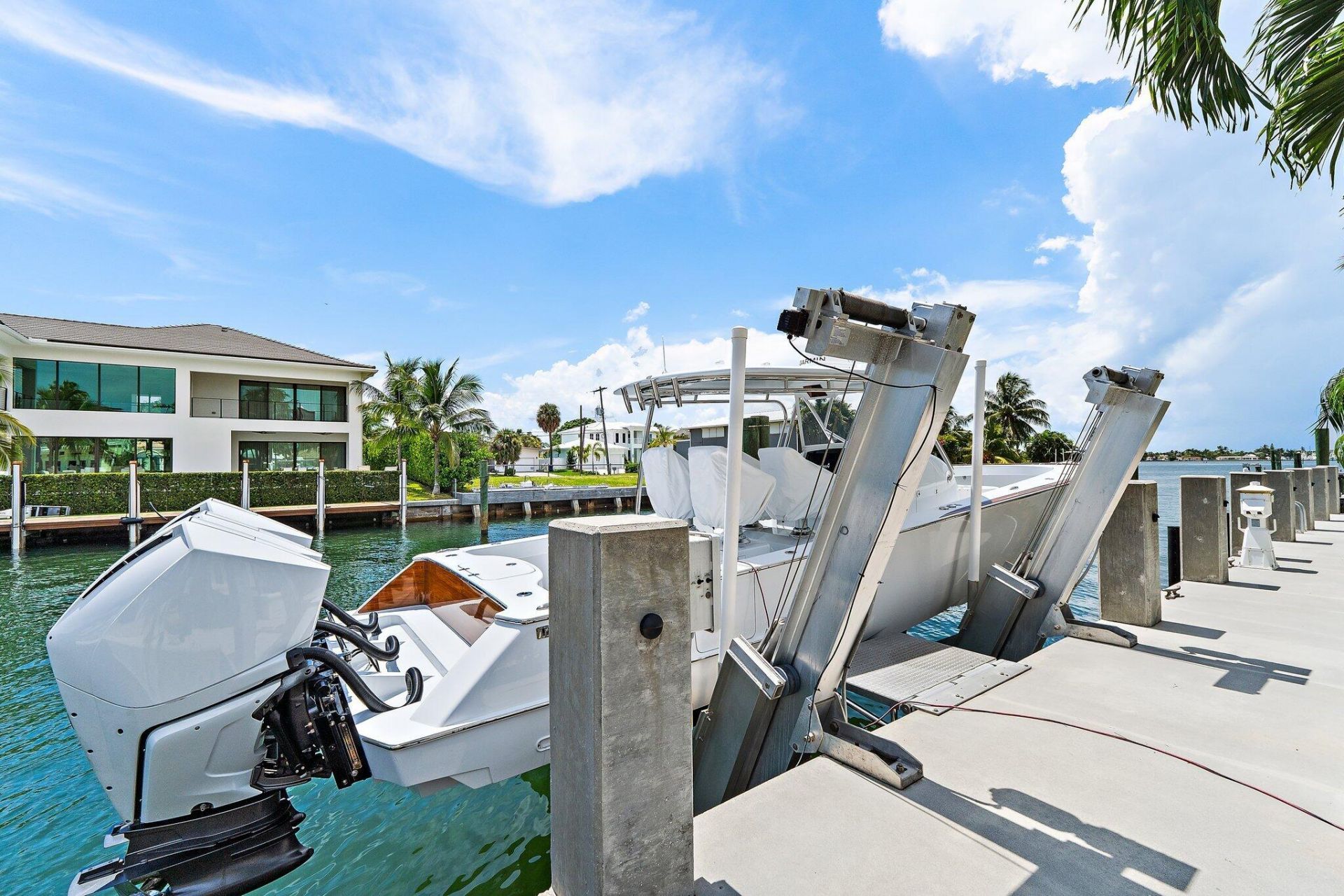 1051 Coral Way, West Palm Beach, FL 33404 Photo