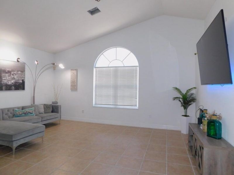 680 Manhattan Street E, Lehigh Acres, FL 33974 Photo