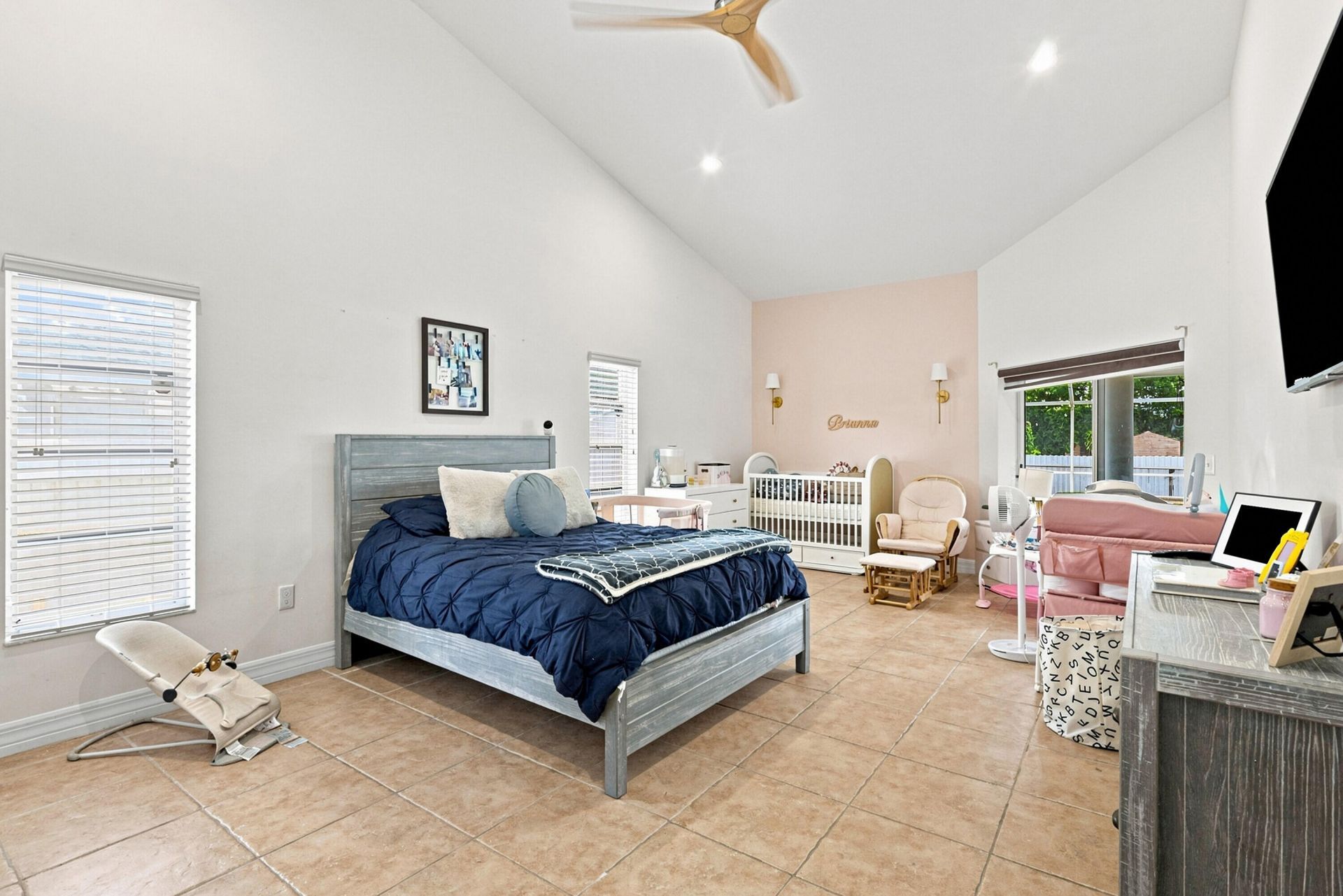 680 Manhattan Street E, Lehigh Acres, FL 33974 Photo
