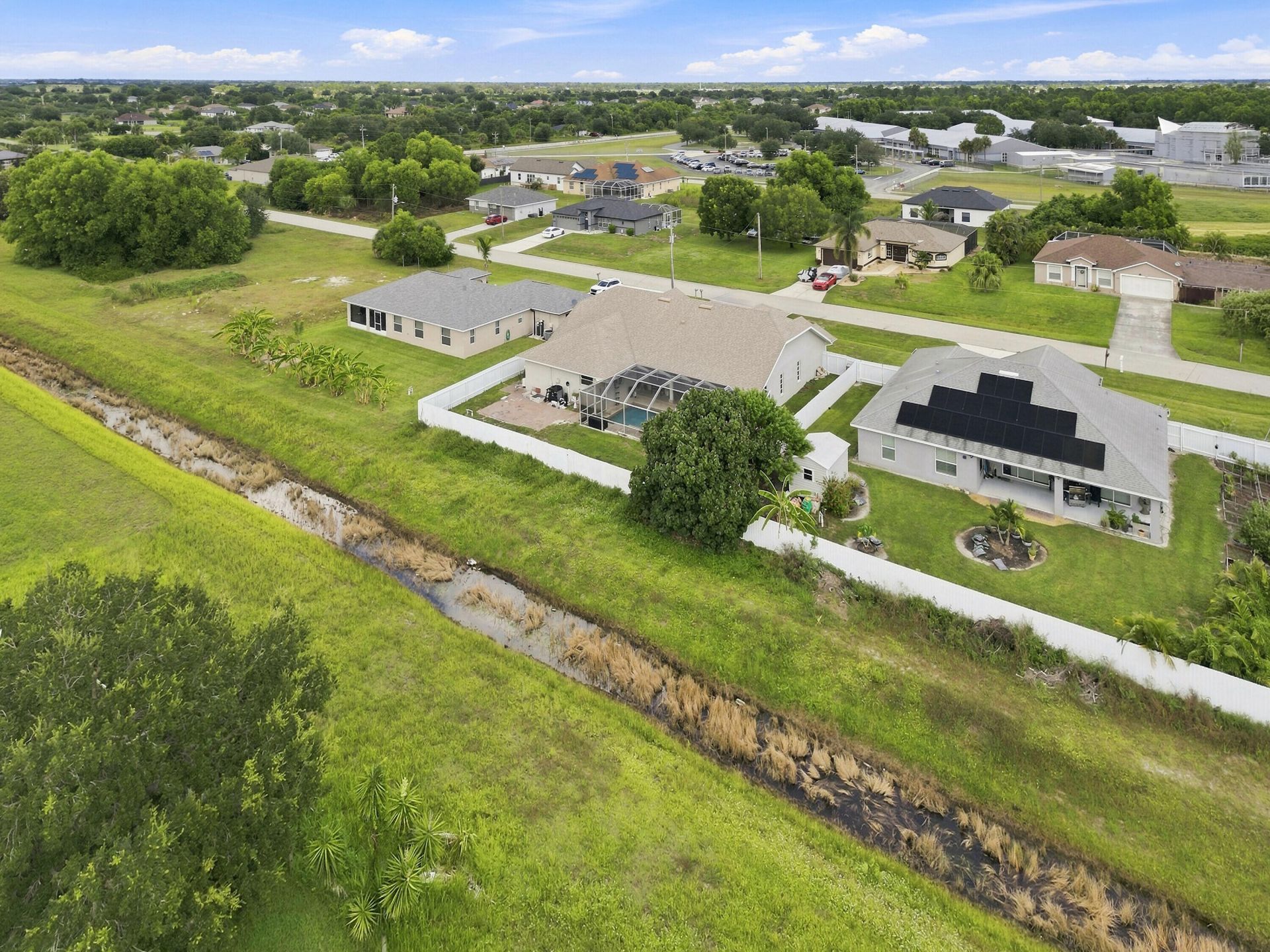 680 Manhattan Street E, Lehigh Acres, FL 33974 Photo