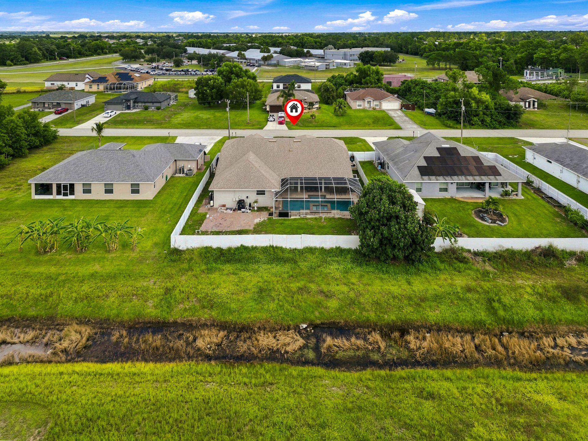 680 Manhattan Street E, Lehigh Acres, FL 33974 Photo