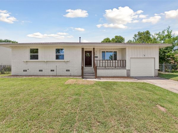 626 N Moccasin Place , Sapulpa, OK 74066