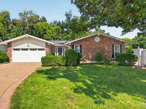 2550 Trenton Station, St Charles, MO 63303