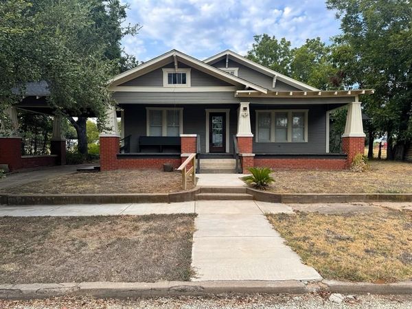 410 E Main Street, Wortham, TX 76693