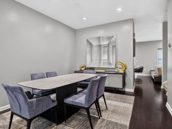 64 Andrews Way, Piscataway, NJ 08854