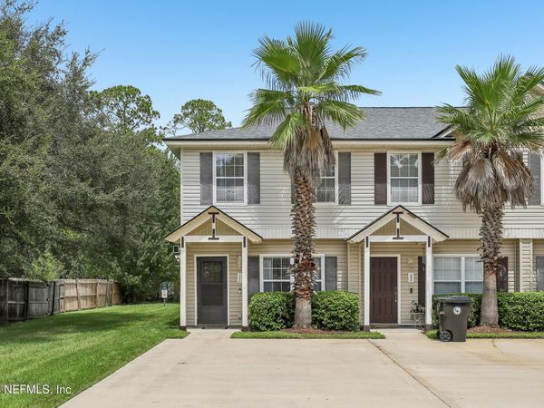 1805 LAGO DEL SUR Drive, Middleburg, FL 32068
