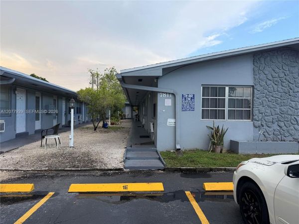 7811 Johnson St, Unit 1E, Pembroke Pines, FL 33024