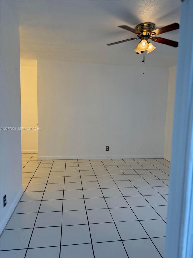 7811 Johnson St, Unit 1E, Pembroke Pines, FL 33024 Photo
