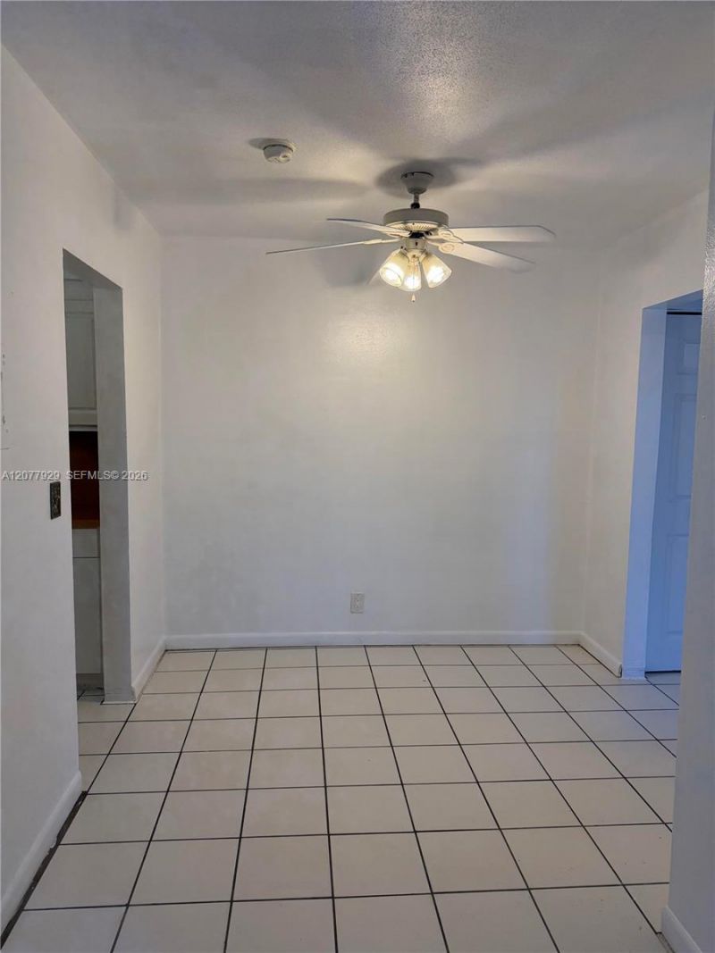 7811 Johnson St, Unit 1E, Pembroke Pines, FL 33024 Photo