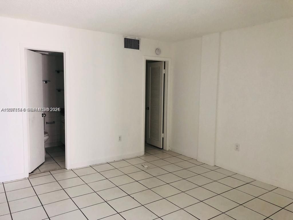 1305 W 46th St , Unit 108, Hialeah, FL 33012 Photo