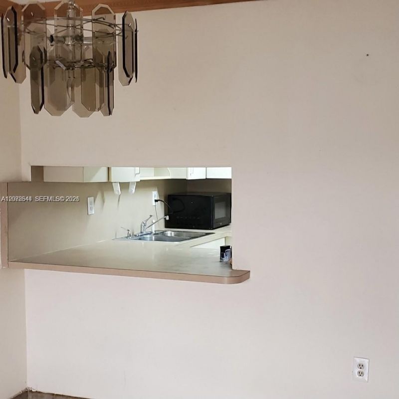 1305 W 46th St , Unit 108, Hialeah, FL 33012 Photo
