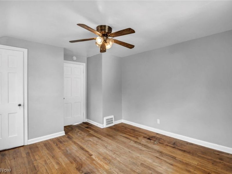 20618 Balfour Road, Warrensville Heights, OH 44122 Photo 19