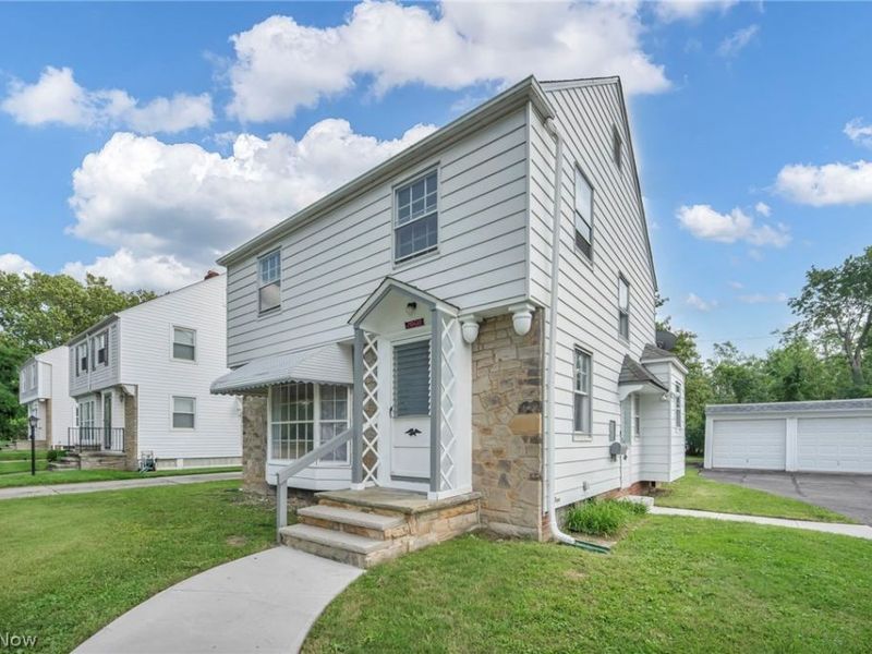 20618 Balfour Road, Warrensville Heights, OH 44122 Photo 4