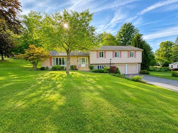 70 William Street , Phelps, NY 14532
